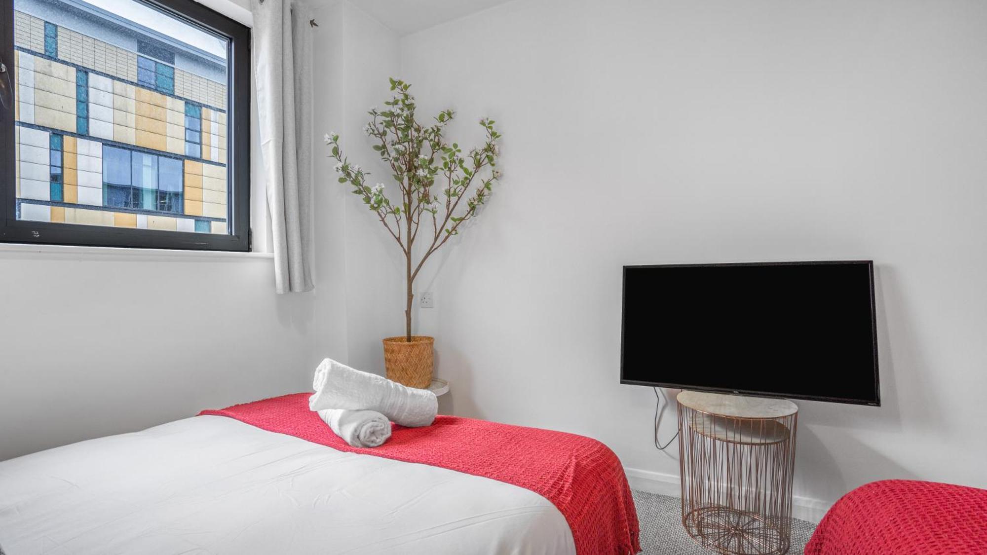 Japanese Suite 2Bed 2Bath, Free Park, Netfix, 75 Inch Tv, Games - City Centre- Maihom 伯明翰 外观 照片