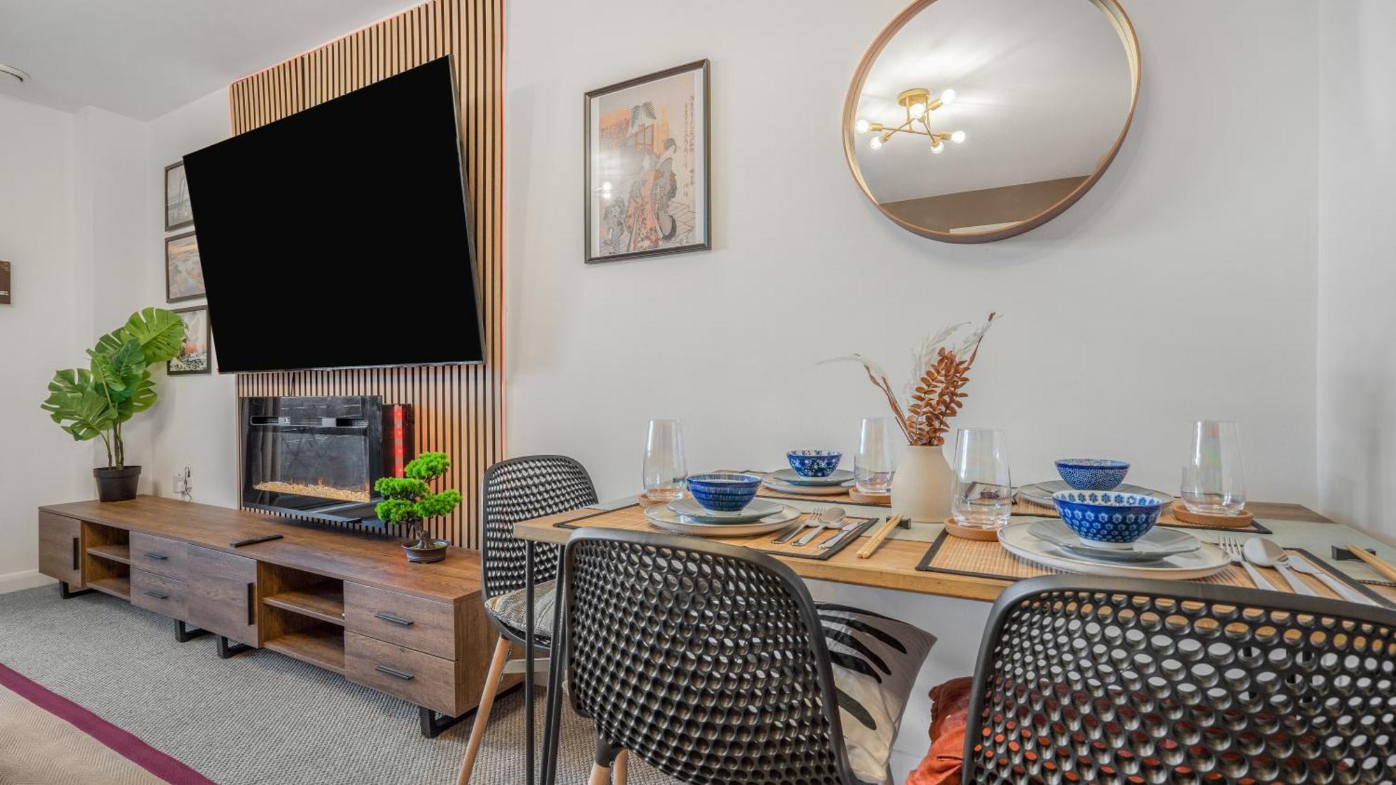 Japanese Suite 2Bed 2Bath, Free Park, Netfix, 75 Inch Tv, Games - City Centre- Maihom 伯明翰 外观 照片